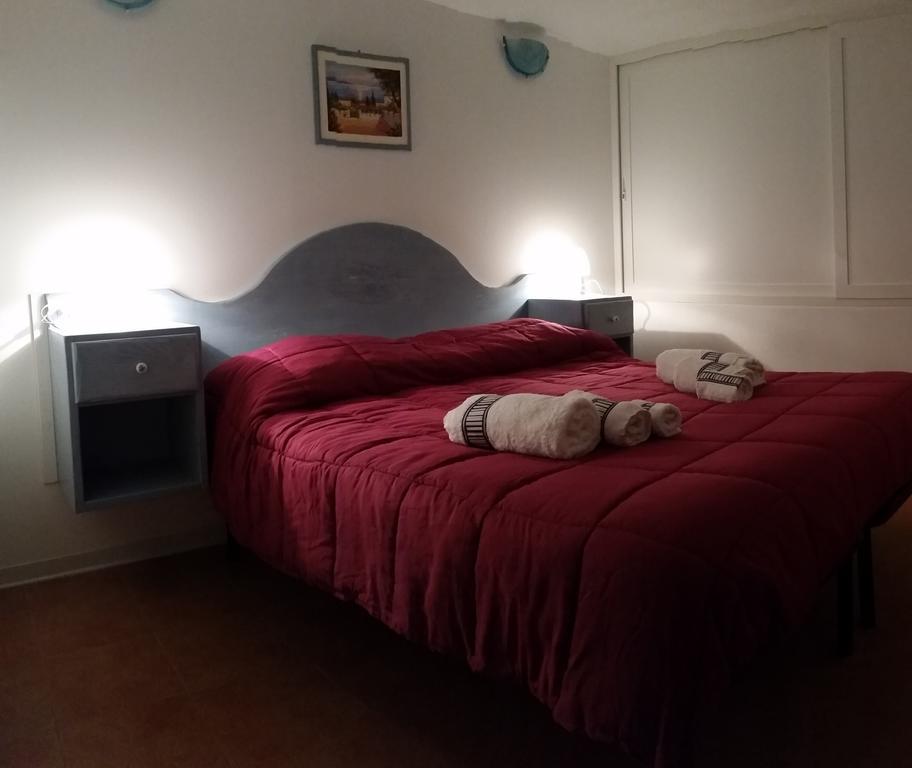 Villa Eden Home Holiday Santa Margherita di Pula Bagian luar foto